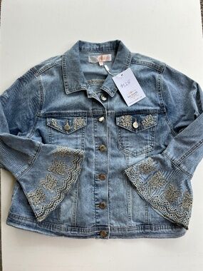 GG Jeans light blue denim jacket with embroidered patterns size Medium